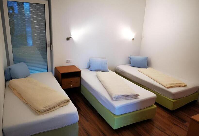 Апартаменты 1 Спальня Вид на Сад, Geinberg Suites & Via Nova Lodges