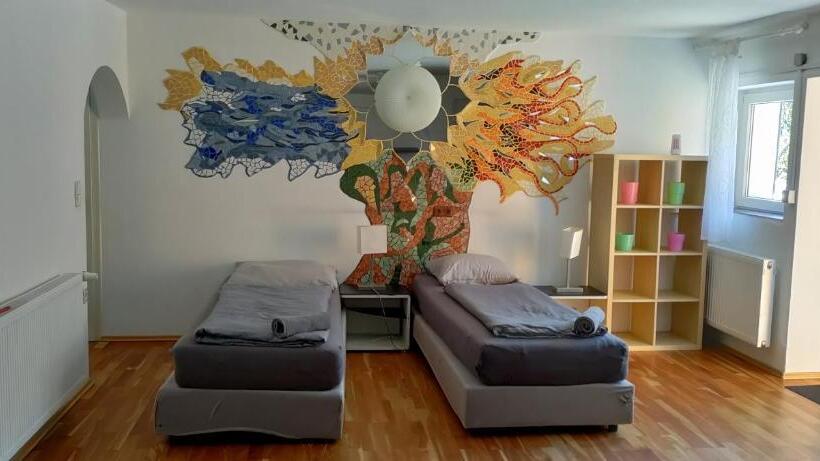 Президентский Люкс, Geinberg Suites & Via Nova Lodges