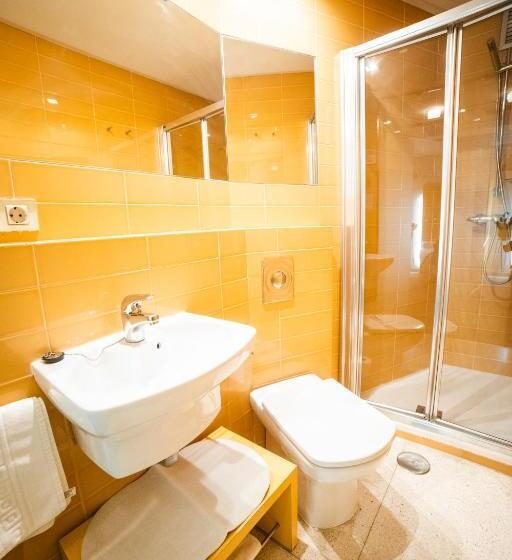 اتاق استاندارد, Hostal Albany