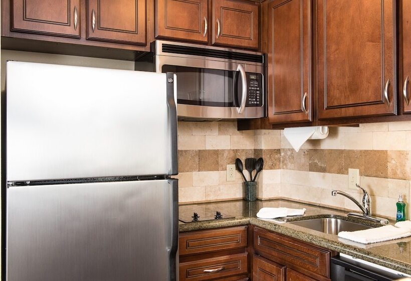 Люкс, Staybridge Suites North Charleston, An Ihg