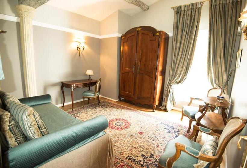 Family Suite, Chateau De Lantic