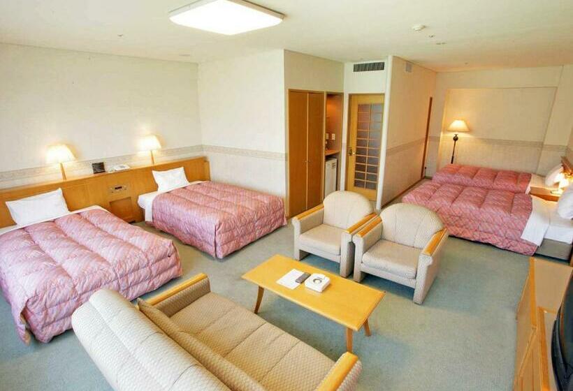 Семейный Номер Deluxe, Tsumagoi Resort Sai No Sato