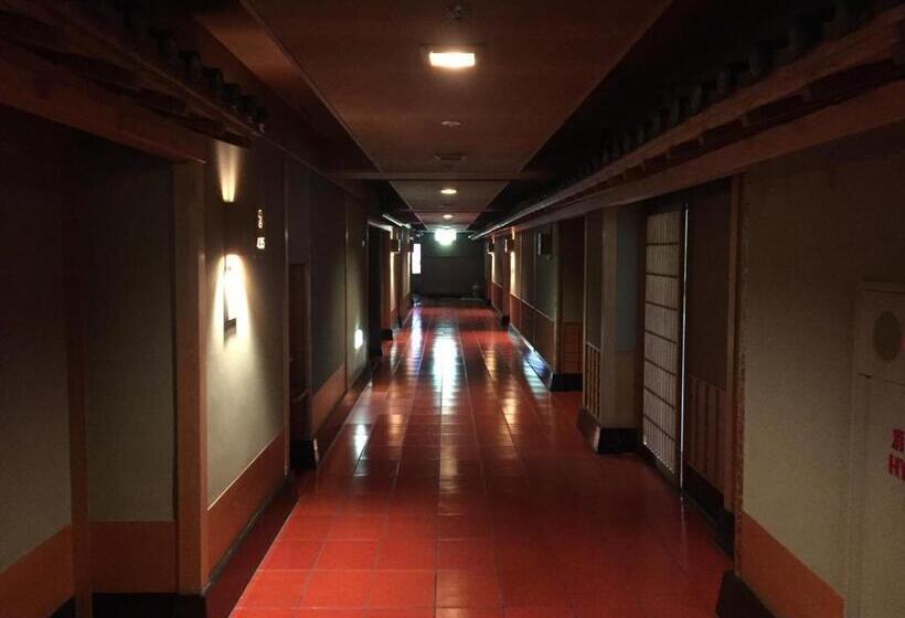 اتاق سوپریور, Yamashiro Onsen Yuzankaku