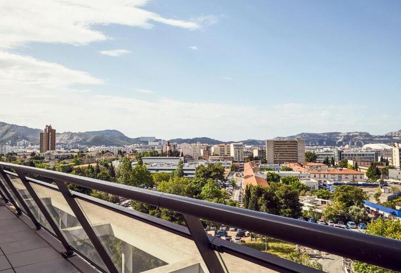 Студио Стандарт с Балконом, Aparthotel Adagio Marseille Timone