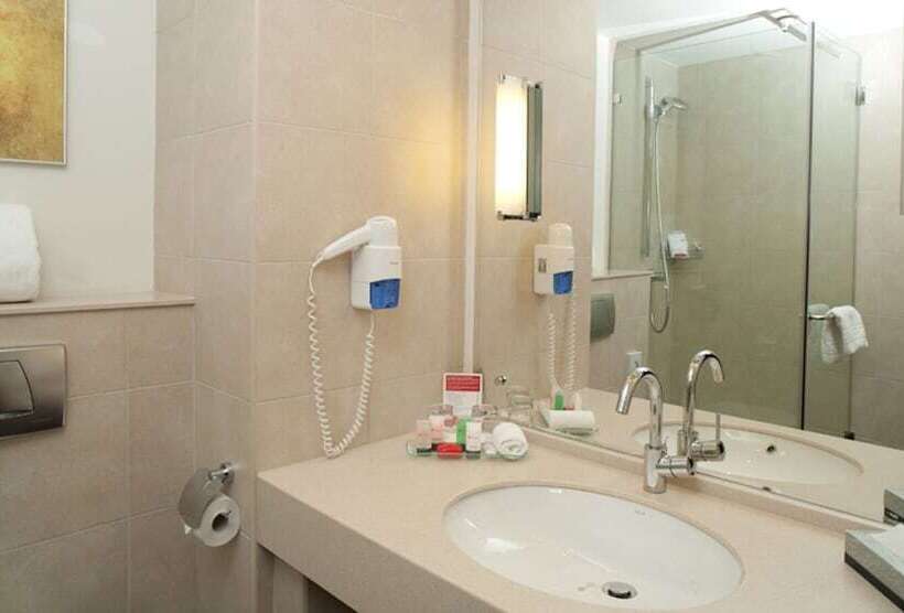 اتاق استاندارد, Ramada By Wyndham Yekaterinburg