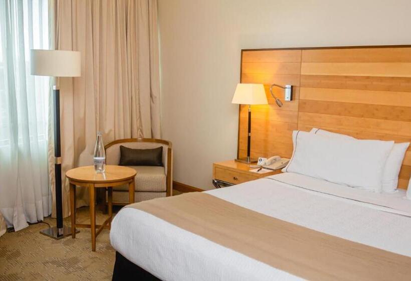 سوییت جونیور, Sonesta Hotel Osorno