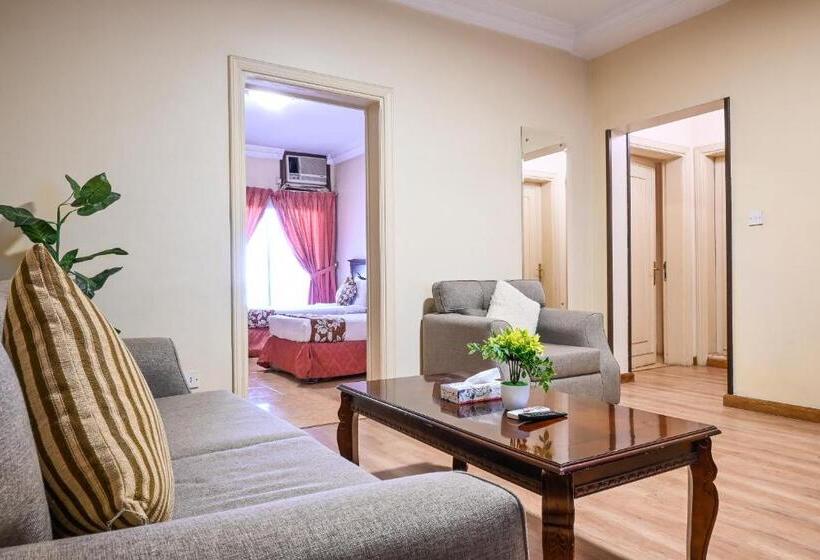 Junior Suite, سيلين الفيصلية   Celine Al Faisaliah