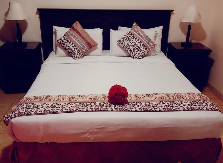 Junior Suite, سيلين الفيصلية   Celine Al Faisaliah