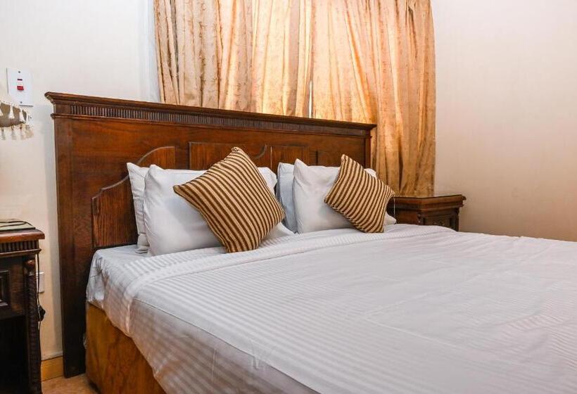 Family Suite, سيلين الفيصلية   Celine Al Faisaliah