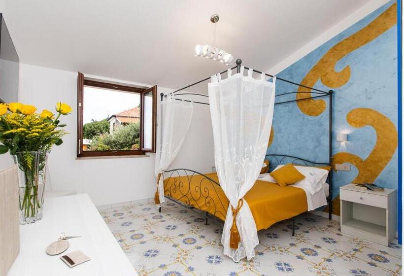 Номер Deluxe Вид на Море, Panariello Palace