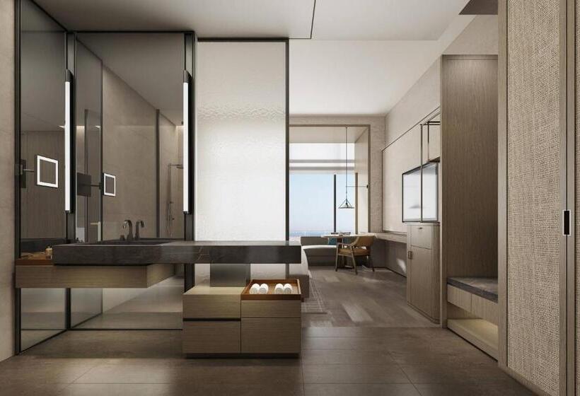 Номер Deluxe Кровать Кинг, Courtyard By Marriott Luoyang