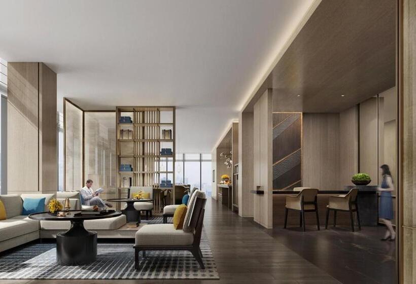 Номер Executive, Courtyard By Marriott Luoyang