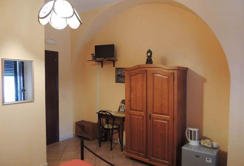 Номер Стандарт, I Mastrazzi B & B