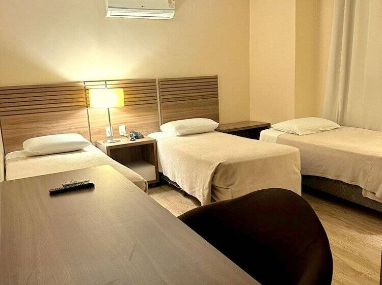 이그제큐티브 트리플, Umbu Hotel Porto Alegre   Centro Histórico   Prox Aeroporto 15min