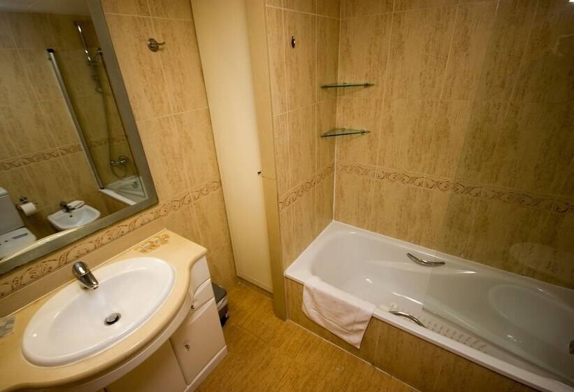 شقة دور أخير غرفتين نوم, Patacona Resort Apartments Primera Linea