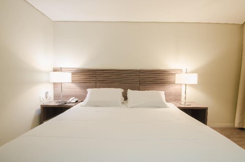 Номер Executive, Umbu Hotel Porto Alegre   Centro Histórico   Prox Aeroporto 15min