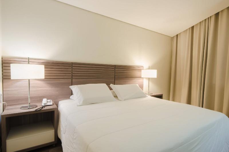 Номер Executive, Umbu Hotel Porto Alegre   Centro Histórico   Prox Aeroporto 15min