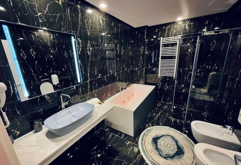 套房, Royal East Resort
