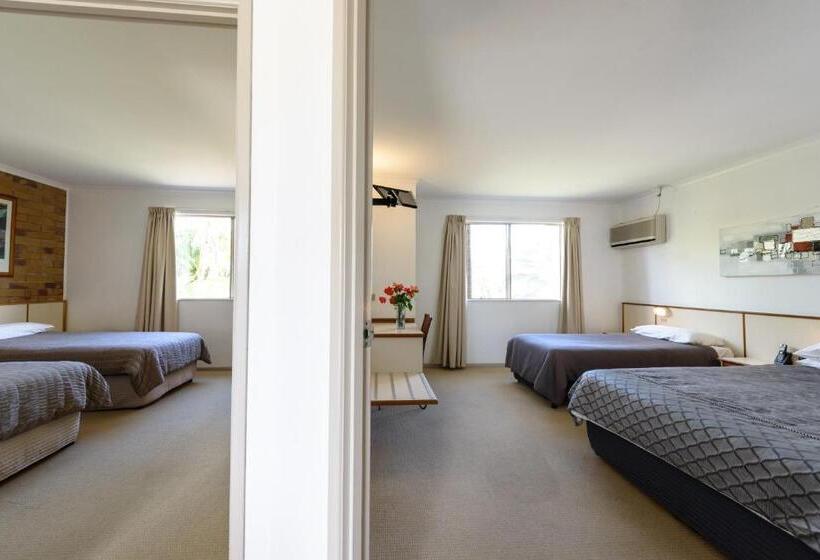 침실 1개 디럭스 아파트, Country Comfort Gin Gin Wild Scotsman Motor Inn Qld
