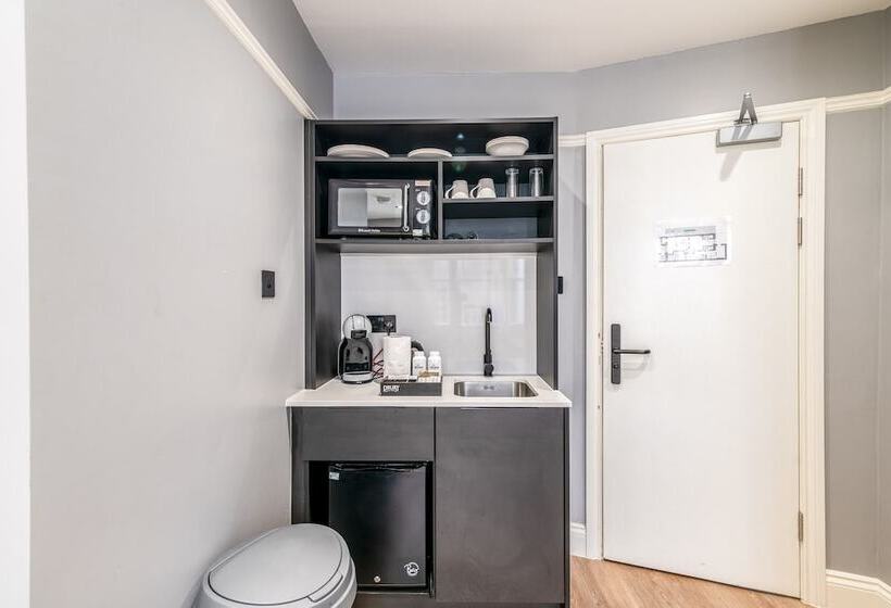 Стандартный Номер Кровать Кинг, Kensington Rooms   Warwick Road