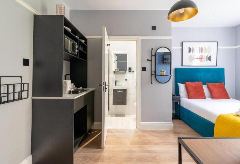 Номер Basic, Kensington Rooms   Warwick Road