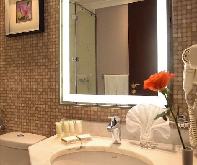2 Bedroom Family Suite, Al Marwa Rayhaan By Rotana   Makkah