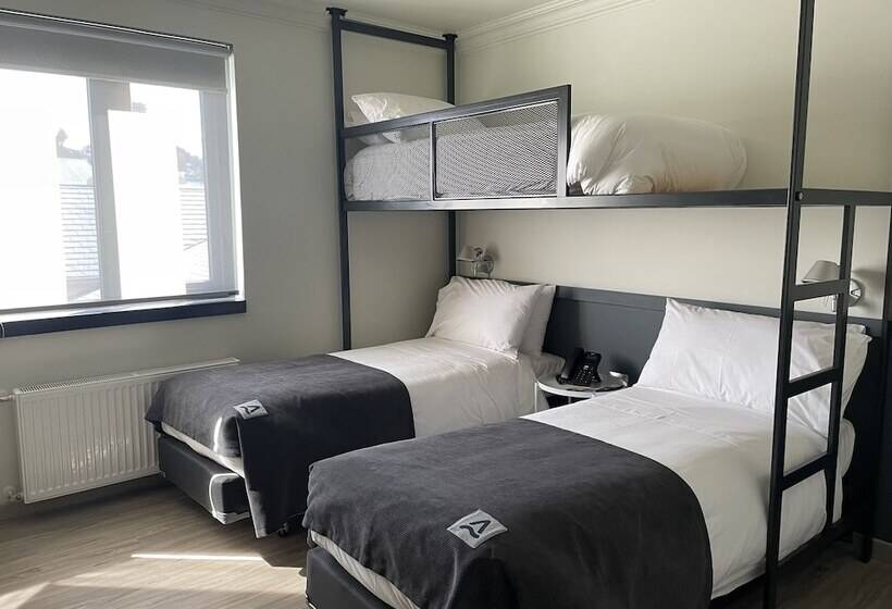اتاق استاندارد سه نفره, Almasur Punta Arenas