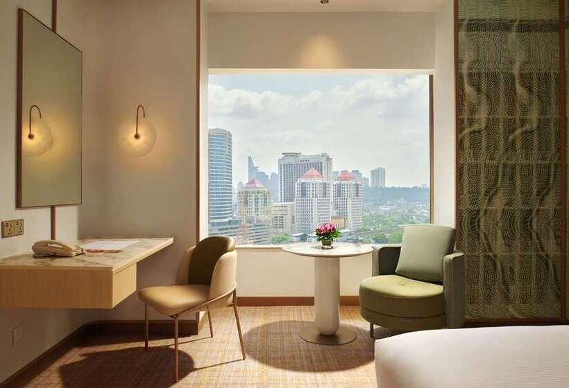 Номер Executive Кровать Кинг, Hilton Shanghai Hongqiao