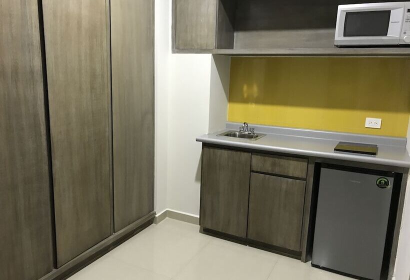 スタンダードルーム, Inhouse Culiacan