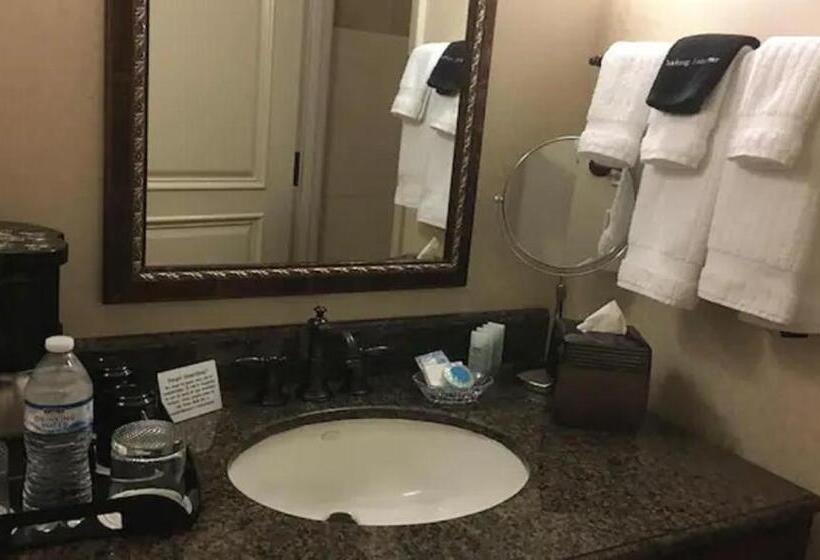 Номер Стандарт, Liberty Hotel, Ascend Hotel Collection