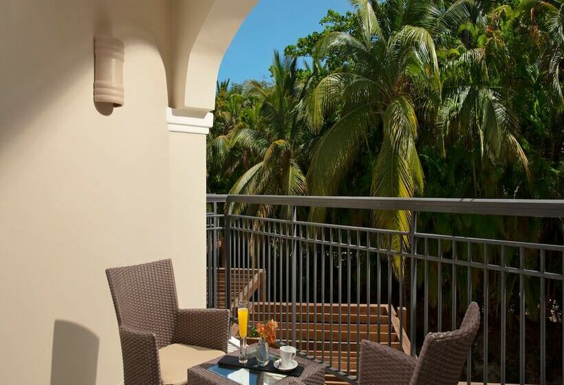 Junior Suite Cama King, Secrets Royal Beach Punta Cana - Adults Only - All Inclusive