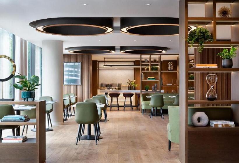 Люкс Executive Кровать Кинг, The Westin London City