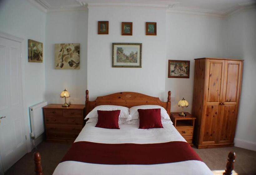 Семейный Номер, Filton Guest House