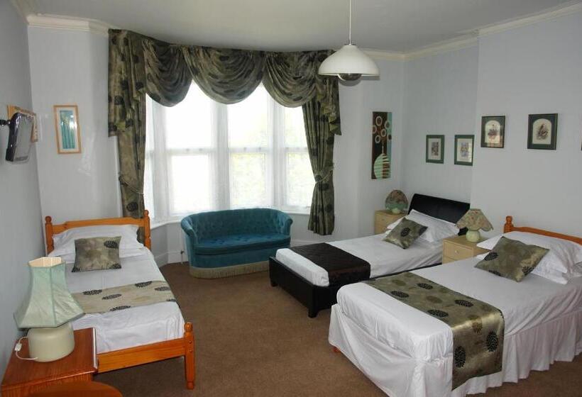 Номер Стандарт Трехместный, Filton Guest House