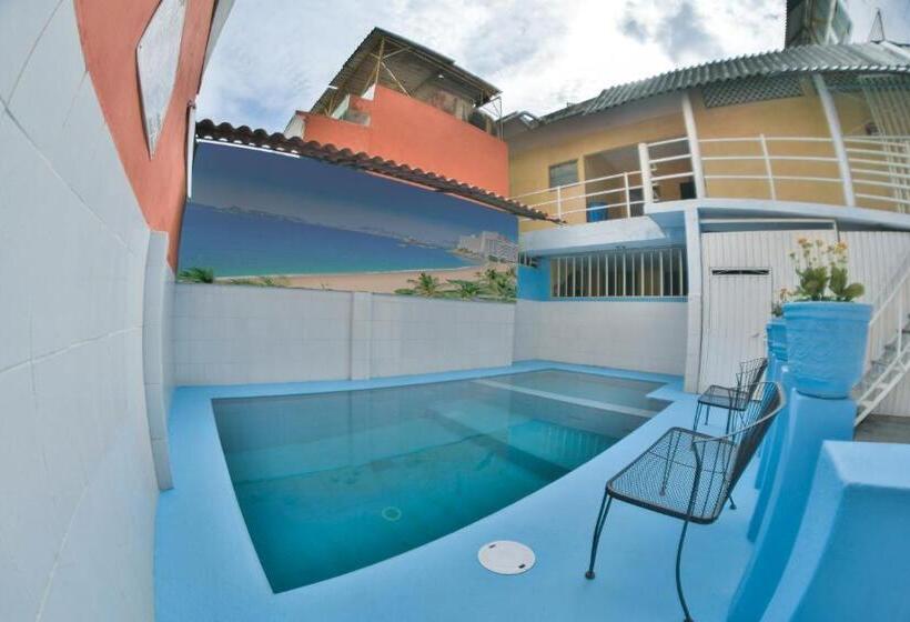 Quarto Estandar, San Carlos