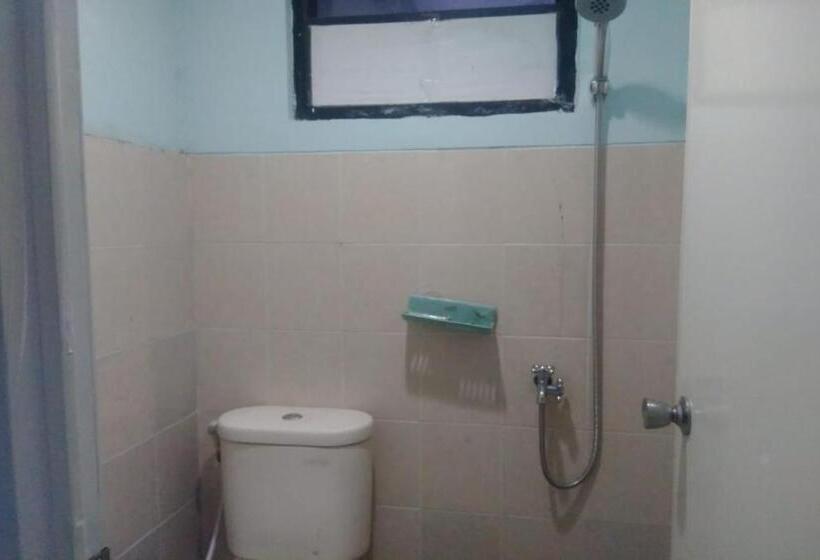 Номер Economy, Oyo 90766 Gardenia Boarding House