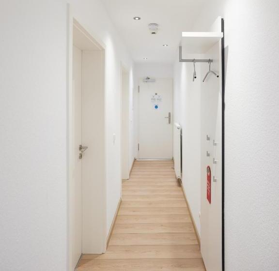 Апартаменты 1 Спальня, City Boarding Lippstadt