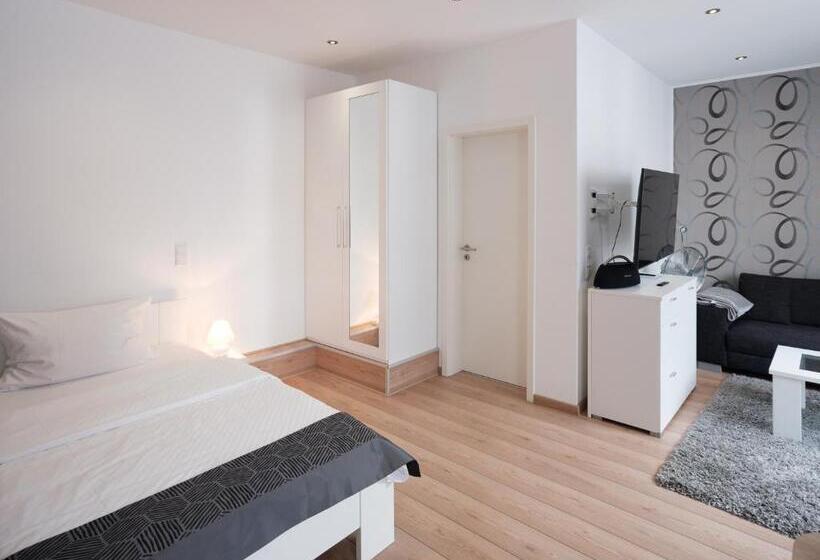 Студио Стандарт с Балконом, City Boarding Lippstadt