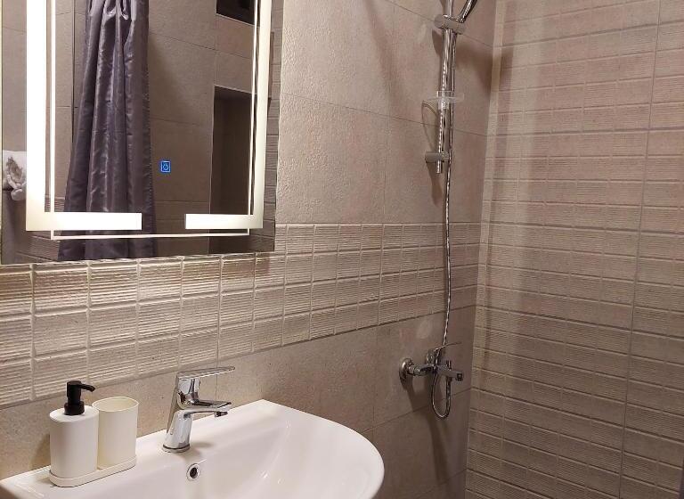 اتاق لوکس, Coco Guesthouse