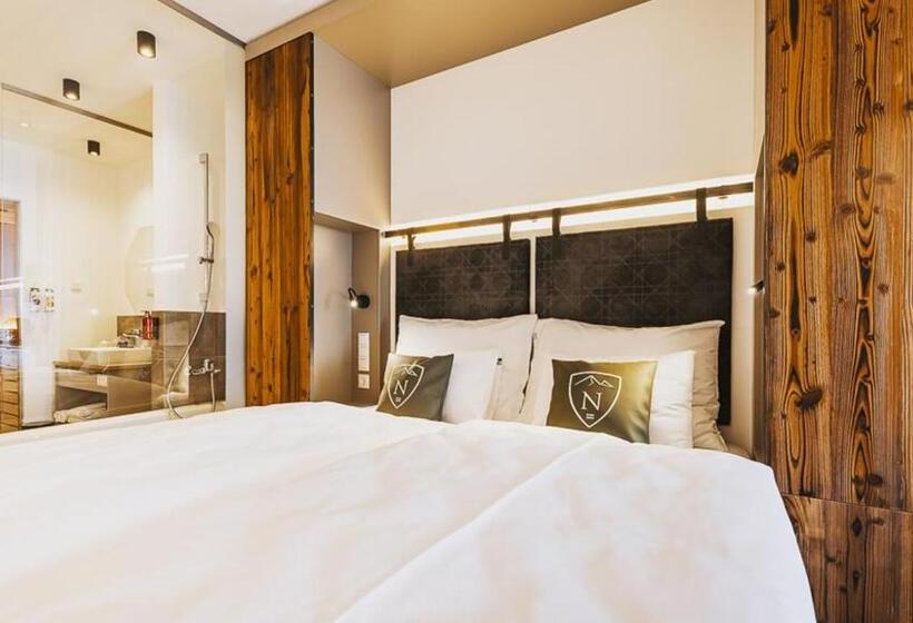 جناح, Nikolaus By Avenida Panoramic Wellness Suites