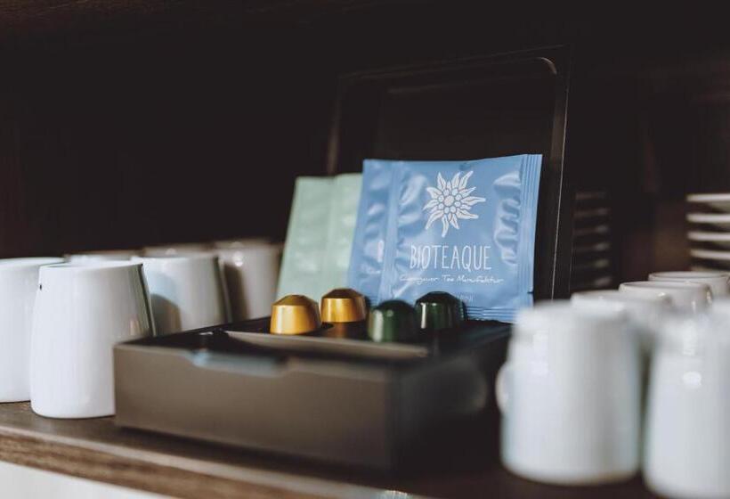 جناح 4 غرف نوم, Nikolaus By Avenida Panoramic Wellness Suites