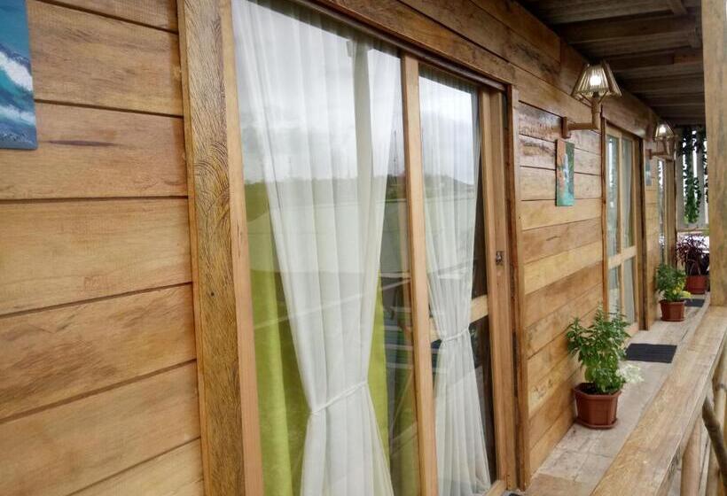Четырехместный Номер Economy, Buganvilla Guest House