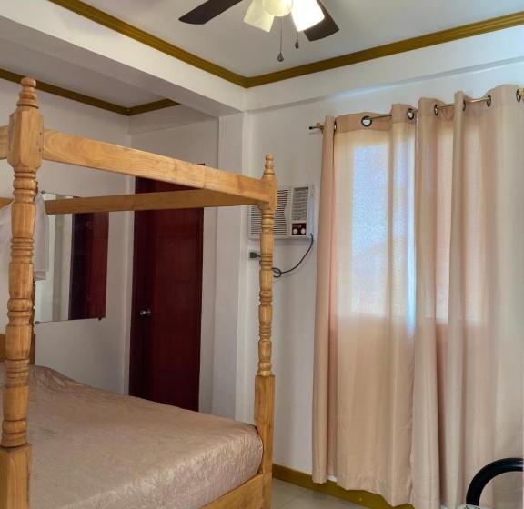اتاق لوکس, Amerie Rae Resorts