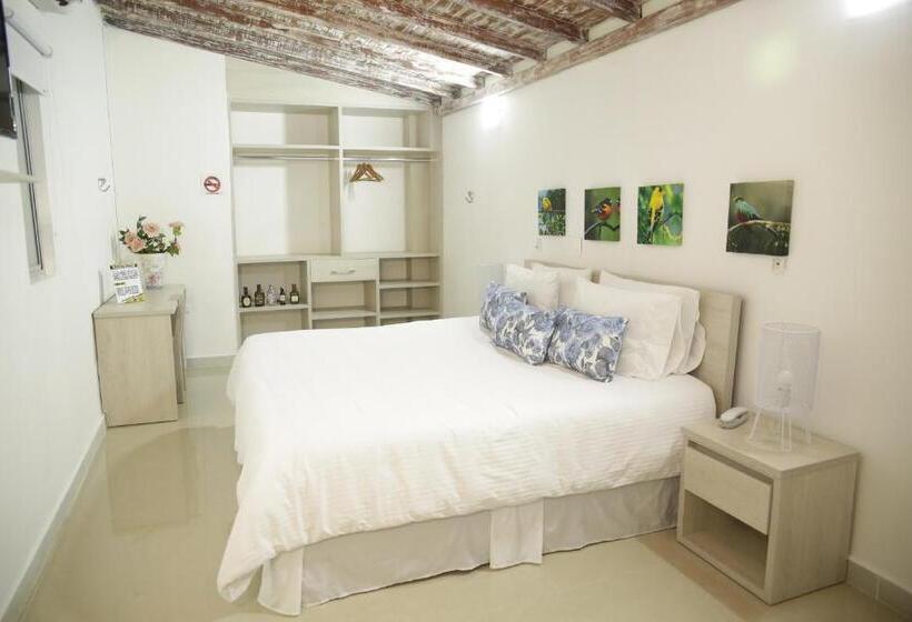 اتاق سوپریور, Habana Real