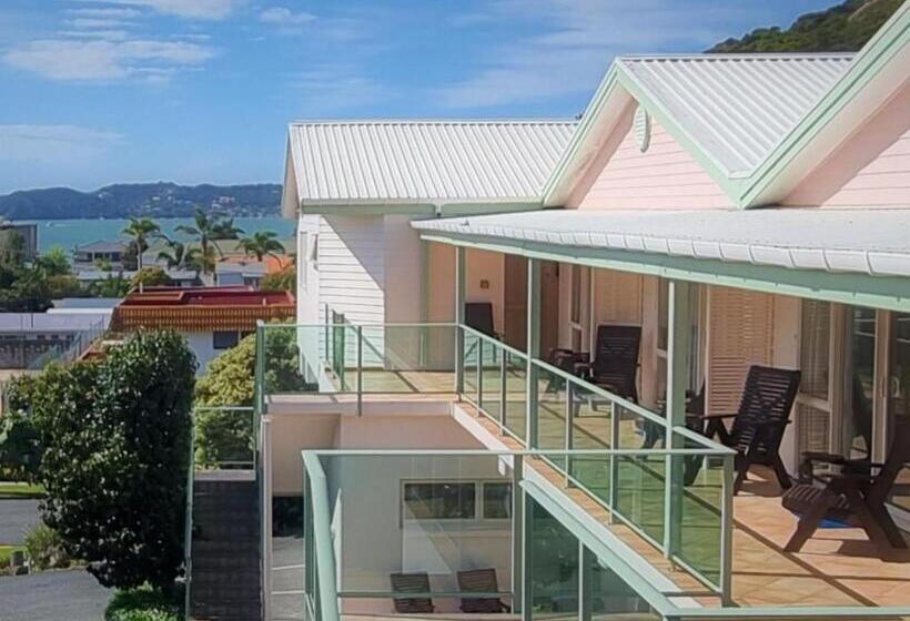 استودیو استاندارد با بالکن, Admirals View Lodge