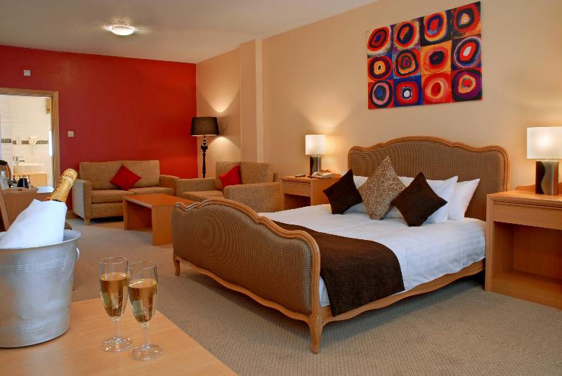סוויטה, Antoinette Hotel Wimbledon