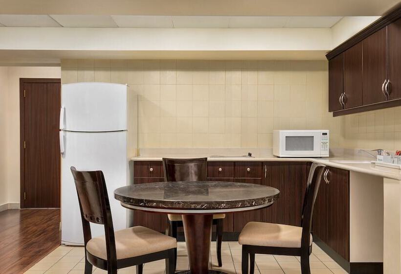 3침실 스위트, Ramada By Wyndham Dammam Khaleej Road