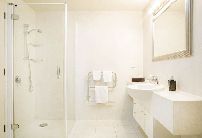 Апартаменты 2 Спальни, The Glebe Apartments