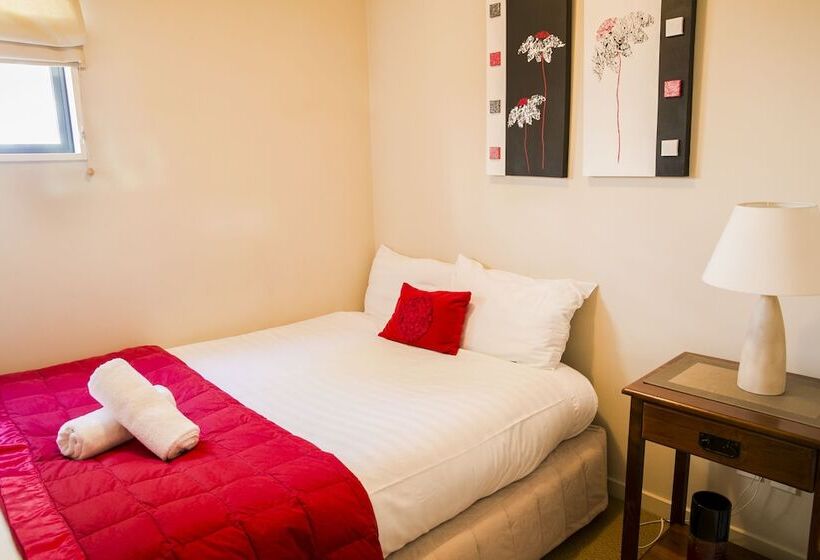 Апартаменты 4 Спальни, The Glebe Apartments