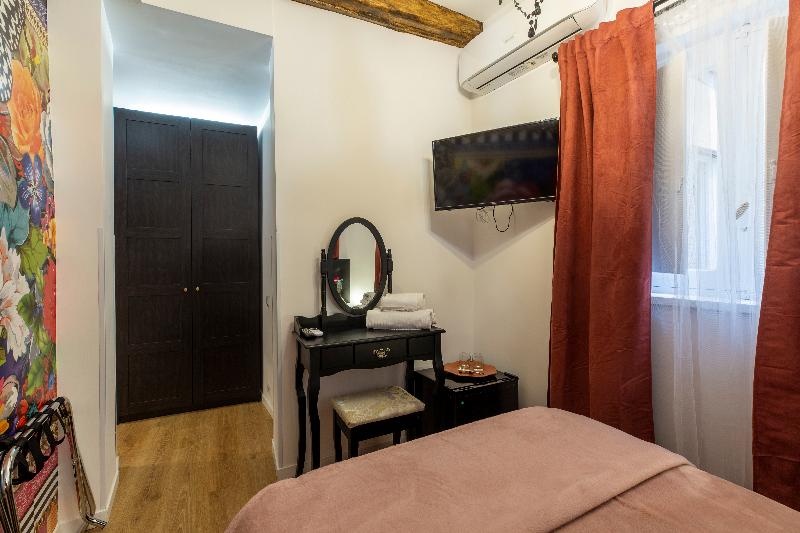 חדר אקונומי, B&b Ventisei Scalini A Trastevere
